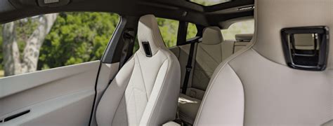 2023 BMW iX Interior, Cargo Space, Tech & Seating