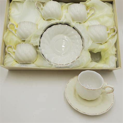 6 PC TEA SET- GOLD RIM – Kitchen Depot