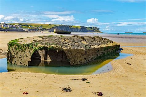 12 Top Normandy D-Day Beaches and Memorials | PlanetWare