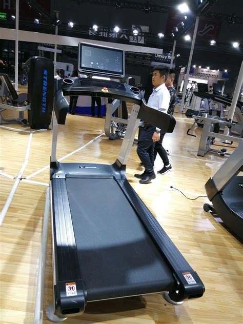 Commercial Treadmill 2019/ Touch Screen Treadmill / New Tz-7000a ...