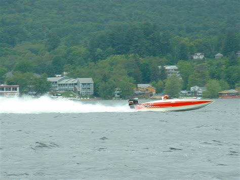 Lake George OFFSHORE PERFORMANCE BOAT DEMONSTRATION "RACE ...