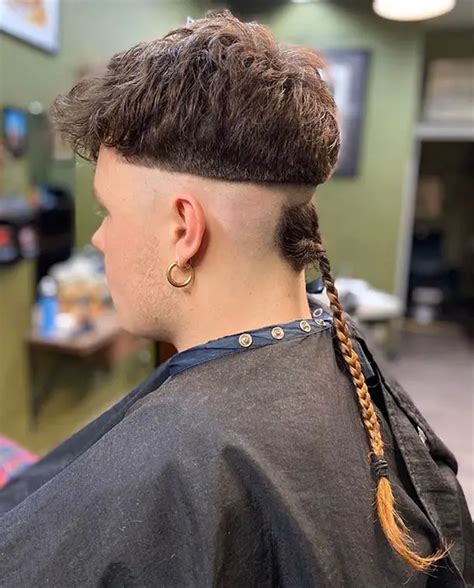 26 Inspiring Rat Tail Hairstyles To Uplift Your Style