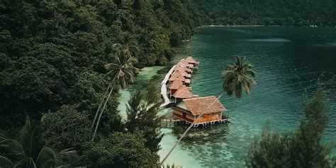 Pantai Ora, Maluku Tengah, pantai yang indah dan spot favorit para ...