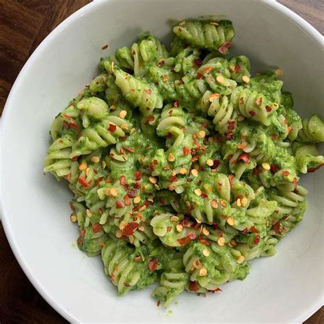 The best avocado recipes for National Avocado Day - GirlsLife