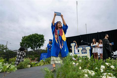 La Habra High Graduation 2023: Our best photos of the ceremony – Orange ...