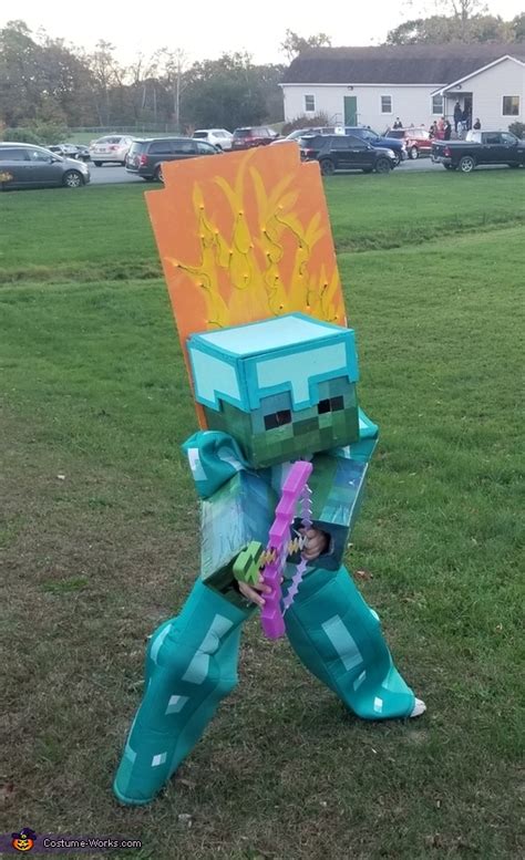 Minecraft Zombie Halloween Costume