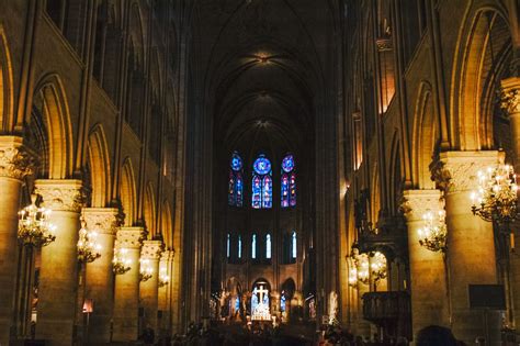 Notre Dame Cathedral Facts & Details: Highlights to See