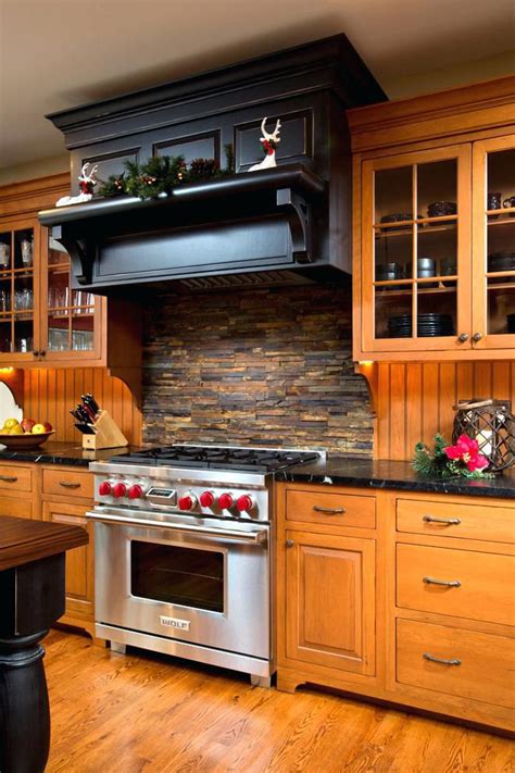 19 Stacked Stone Backsplashes for for Kitchens