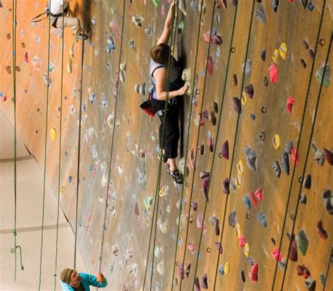 10 Indoor Rock Climbing Techniques and Tips