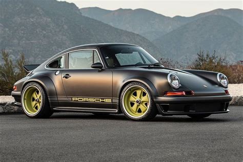 Porsche 911 DLS ‘Naples Commission’ By Singer Vehicle Design ...