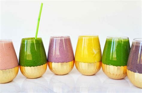 6 Healthy Superfood Smoothies – Modern Honey