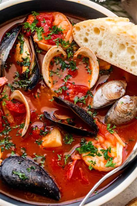 San Francisco Cioppino Recipe | Easy Homemade Fish Stew