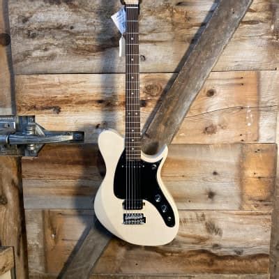 Aria Aria Pro Jet Baritone Blonde | Reverb