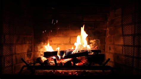 Cozy Fireplace Wallpapers - Wallpaper Cave