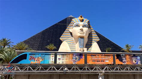 Luxor-Las-Vegas-Pyramid-Sphinx - Eye of the Flyer