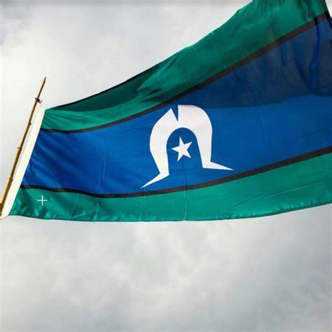 TORRES STRAIT ISLANDER FLAG - Adda Flag Poles