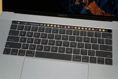 Apple 2016 macbook pro keyboard butterfly - paperolpor