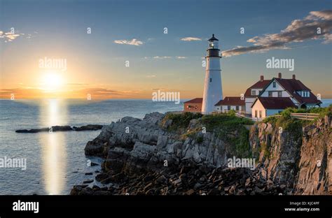 Sunrise at Portland Head Lighthouse Stock Photo - Alamy