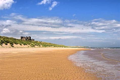 Bamburgh Castle Beach | Natureflip