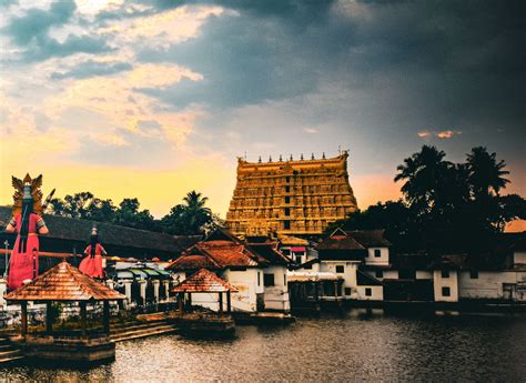 Padmanabhaswamy Temple - Wordzz