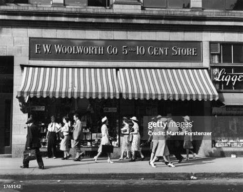 363 Woolworth Store Stock Photos, High-Res Pictures, and Images - Getty ...