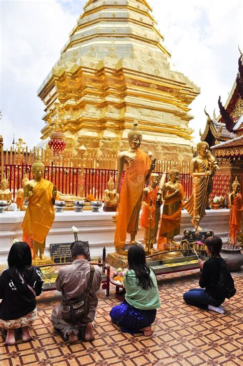 Buddhist Prayers editorial photo. Image of ritual, religion - 21344561