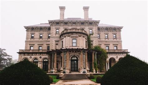 14 Mansions in Newport RI You Have to See to Believe - Scenic States