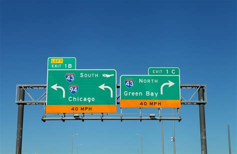 'Clearview' Road Sign Font to Slowly Disappear from U.S. Highways