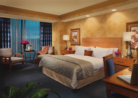 hotel rooms | Luxor Hotel Casino Resort - Las Vegas Hotel Rooms - Las ...