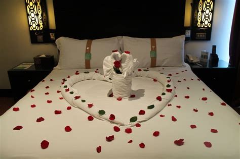 How To Decorate Room For Romantic Night