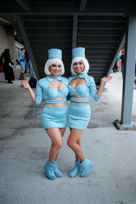 [Self] Flight Attendants from The Fifth Element for DragonCon 2019 : r ...