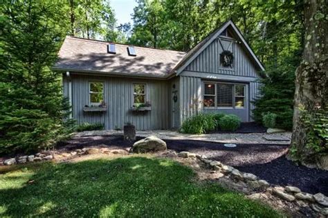 Pet Friendly Cabins | Cherry Ridge Retreat