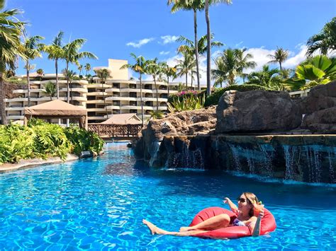 Sheraton Maui pool - Enchanted Honeymoons