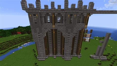 Simple Minecraft Castle Wall