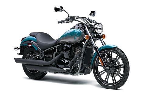 2022 Kawasaki Vulcan® 900 Custom | Cruiser Motorcycle | Sporty & Stylish