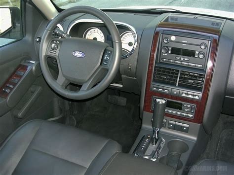 2006 Ford explorer interior colors