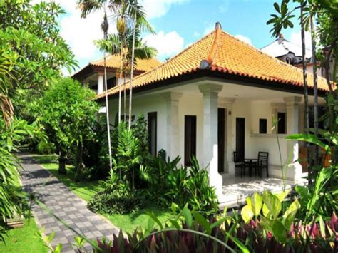 Book Hotel Puri Raja Bali, Indonesia : Agoda.com