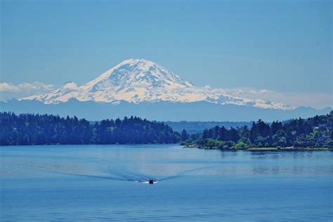 Lake Forest Park, Washington City Guide | Greater Seattle