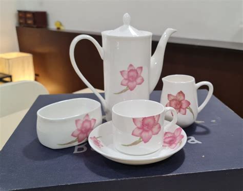 China Tea set, Furniture & Home Living, Kitchenware & Tableware ...