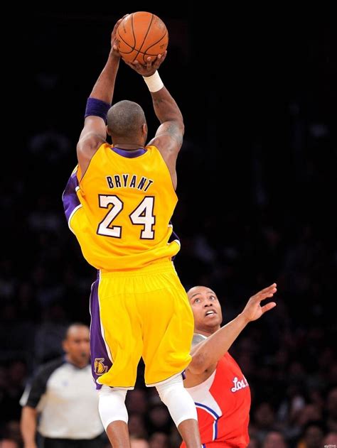 🔥 [20+] Kobe Bryant Fadeaway Wallpapers | WallpaperSafari