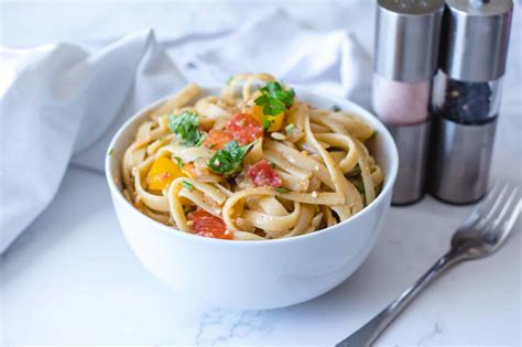 Creamy Vegetarian Pasta | Oh My Veggies