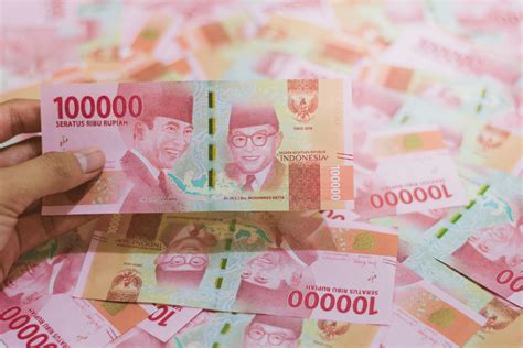 7 Interesting Facts About Indonesian Money