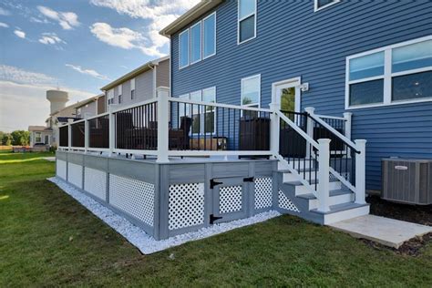 An Easy 6 Step-Guide For Building A Screened Porch