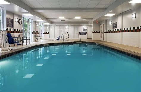 11 Hotels with Indoor Pools in Birmingham, AL