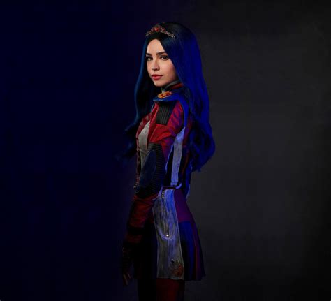 Evie Descendants Wallpapers - Wallpaper Cave