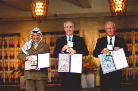 Yasser Arafat – Photo gallery - NobelPrize.org