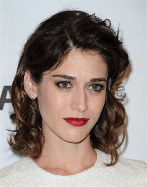 Lizzy Caplan Best Movies and TV shows. Find it out!