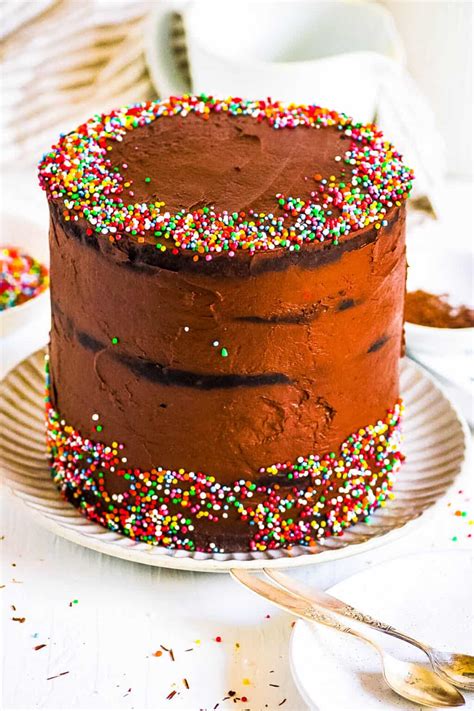 Rainbow Chocolate Cake | The Picky Eater