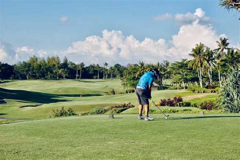 Golf in Bali - Best Golf Courses in Asia. 9 to 18 holes, Amazing Setting