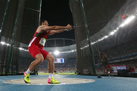 hammer throw men - Olympic Athletics